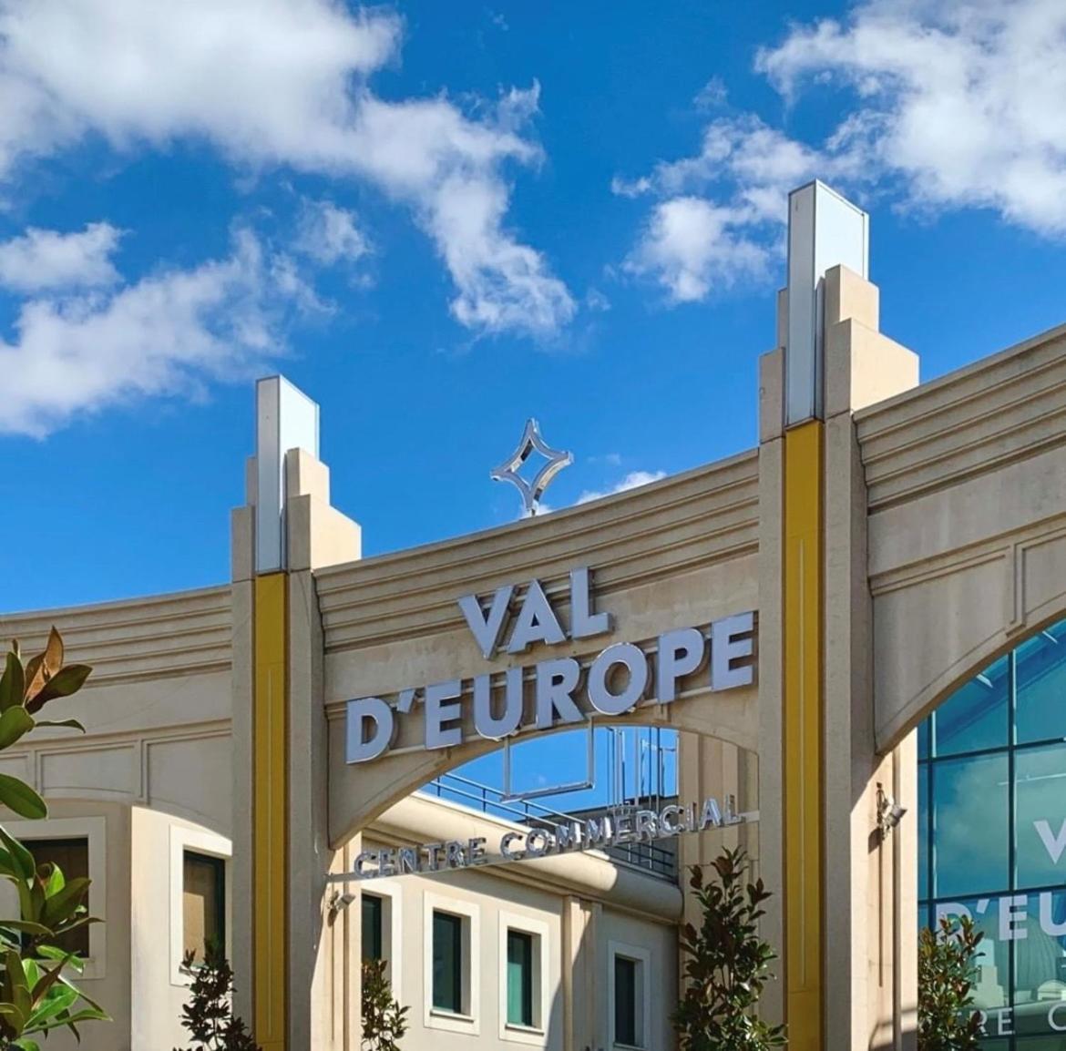 Le Chessy Disney - Logement Pour 6 A Disneyland Paris Avec Vue Sur Le Feu D Artifice Exterior photo